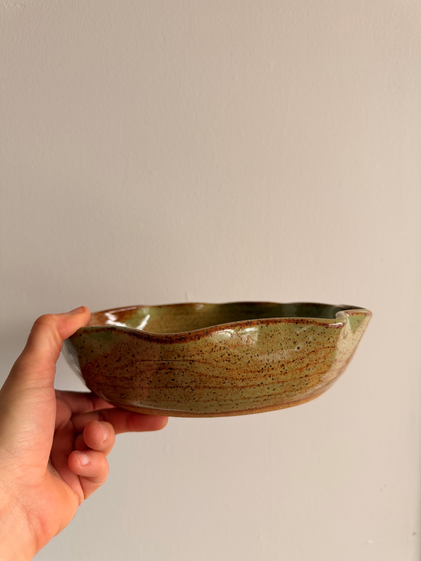 KJP Pie Dish - KJ Pottery 