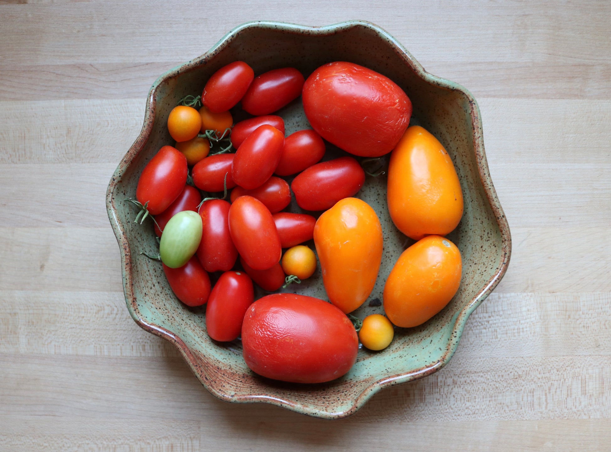 KJP Pie Dish - KJ Pottery 